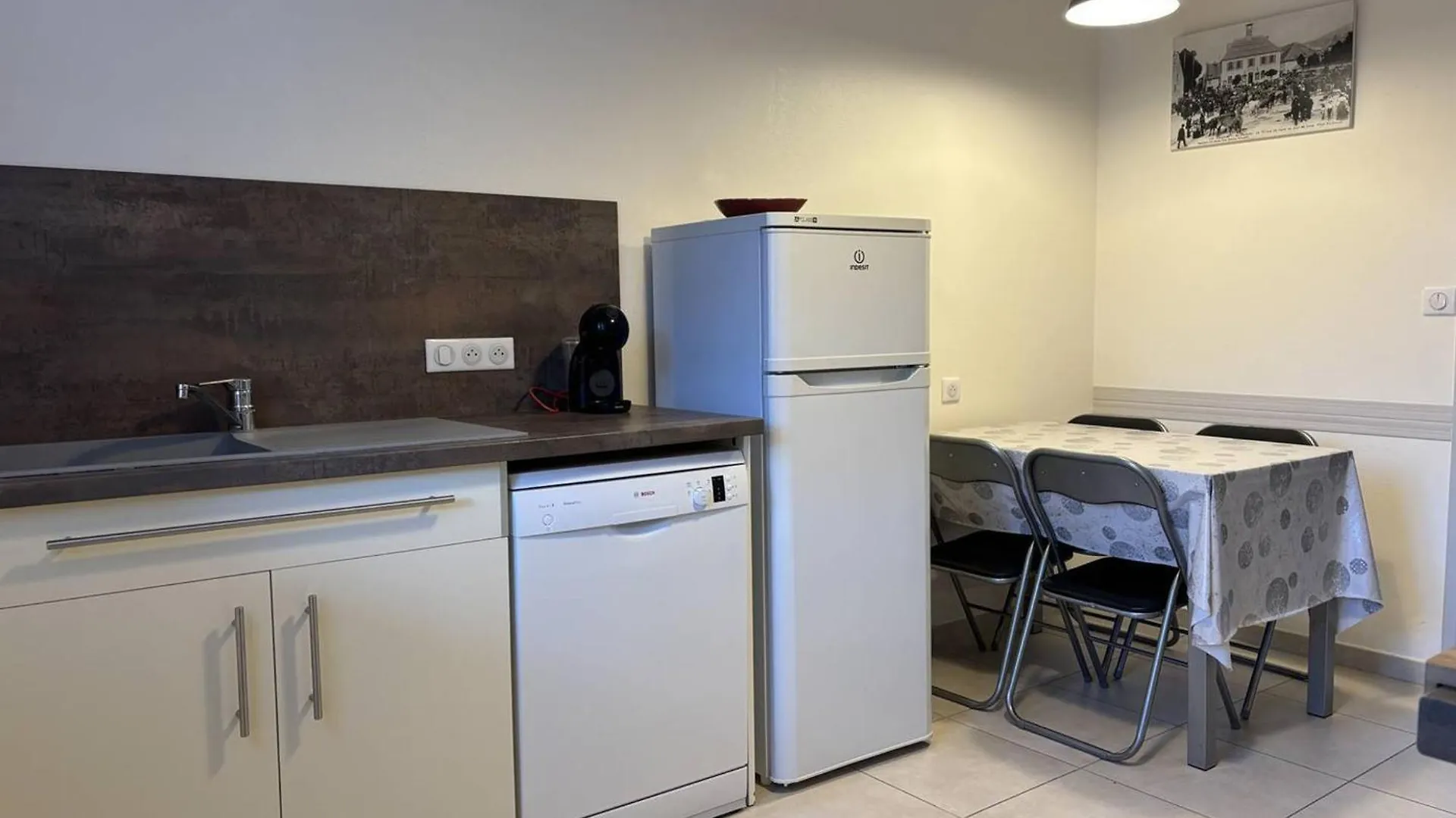 Maison Confortable A Villard-De-Lans - 8 Couchages, Wifi, Parking Gratuit, Proche Des Pistes Et Du Centre. - Fr-1-548-5 0*,  Francie
